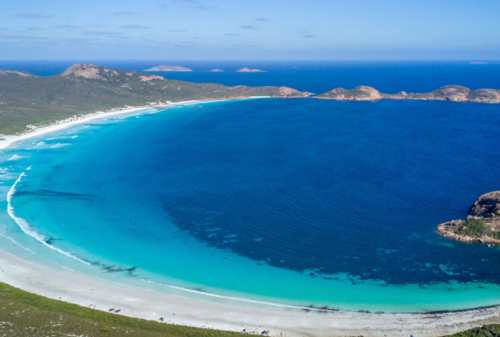 LUCKY BAY