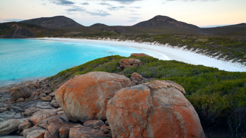 Thistle Cove - the Coastal Walk Trail to Lucky Bay - the Lucky Bean Cafe (in season).